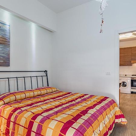 贾迪尼-纳克索斯Naxos Bay Flat With Terrace 50 Meters From The Sea公寓 外观 照片